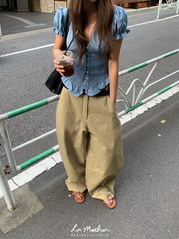 皺皺貝殼排扣鬆緊上衣(闆娘清單)
